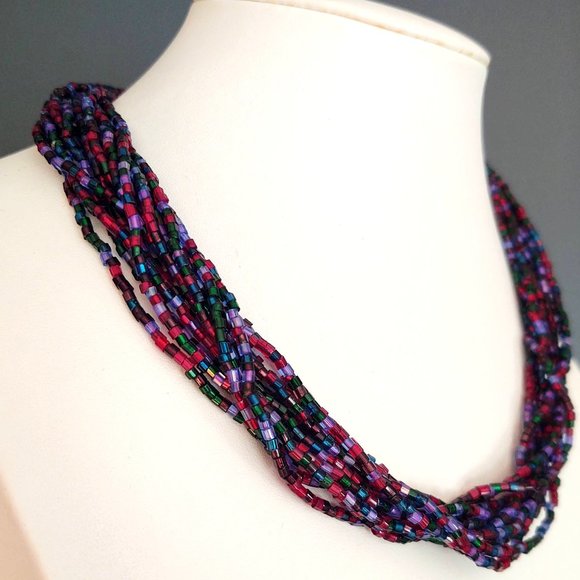 Multi strand multi colored bugle bead necklace - Picture 4 of 12